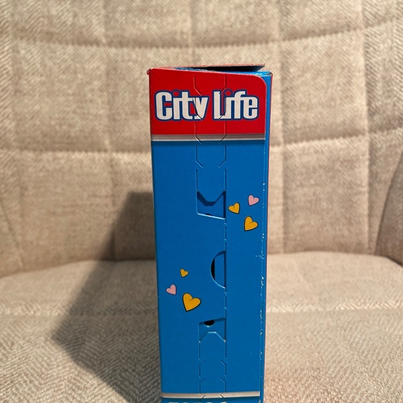 Playmobil CityLife Shopping playset #70596. New item for ages 5-12. - Picture 4 of 4